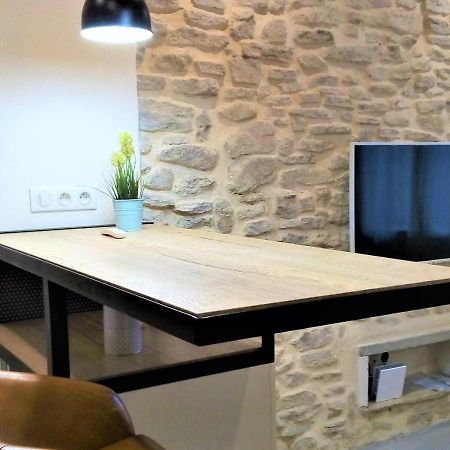 Le Petit Studio - 15 M2 - Centre Ville - Sorgue A 50 M Л'Иль-сюр-ла-Сорг Экстерьер фото