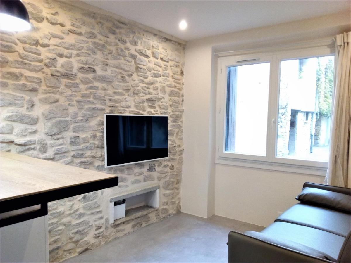 Le Petit Studio - 15 M2 - Centre Ville - Sorgue A 50 M Л'Иль-сюр-ла-Сорг Экстерьер фото
