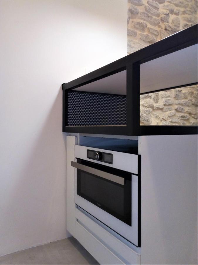 Le Petit Studio - 15 M2 - Centre Ville - Sorgue A 50 M Л'Иль-сюр-ла-Сорг Экстерьер фото