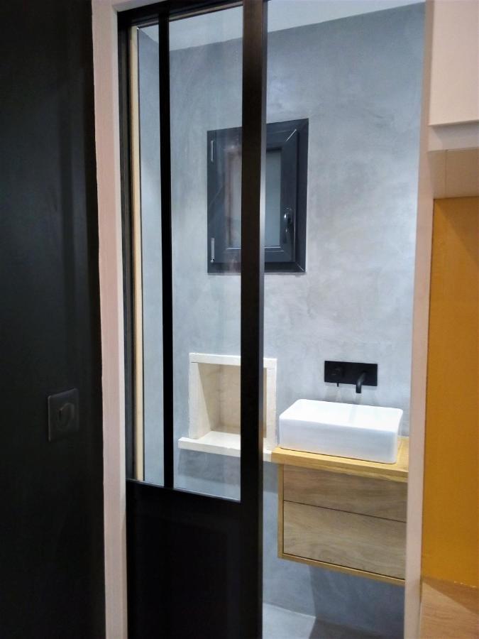 Le Petit Studio - 15 M2 - Centre Ville - Sorgue A 50 M Л'Иль-сюр-ла-Сорг Экстерьер фото