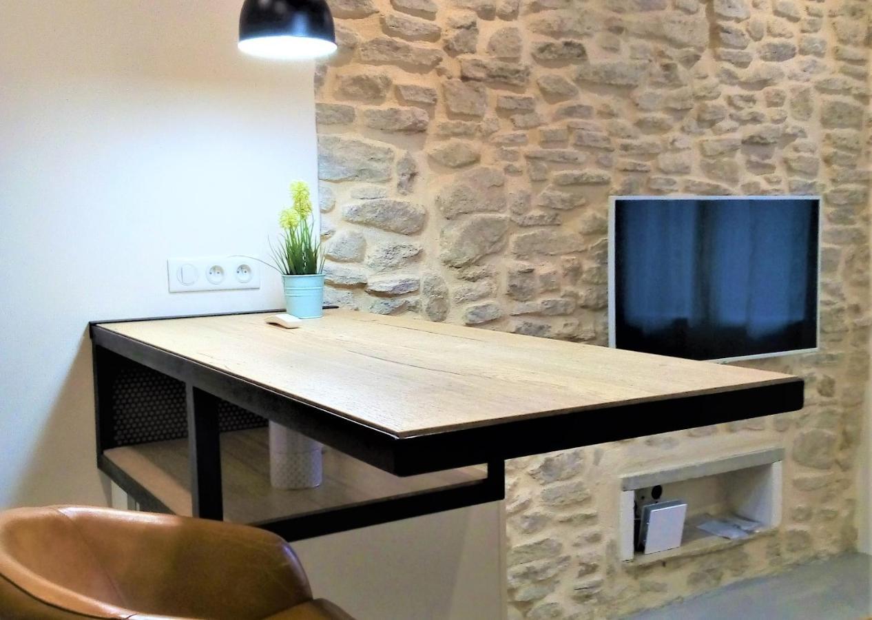 Le Petit Studio - 15 M2 - Centre Ville - Sorgue A 50 M Л'Иль-сюр-ла-Сорг Экстерьер фото