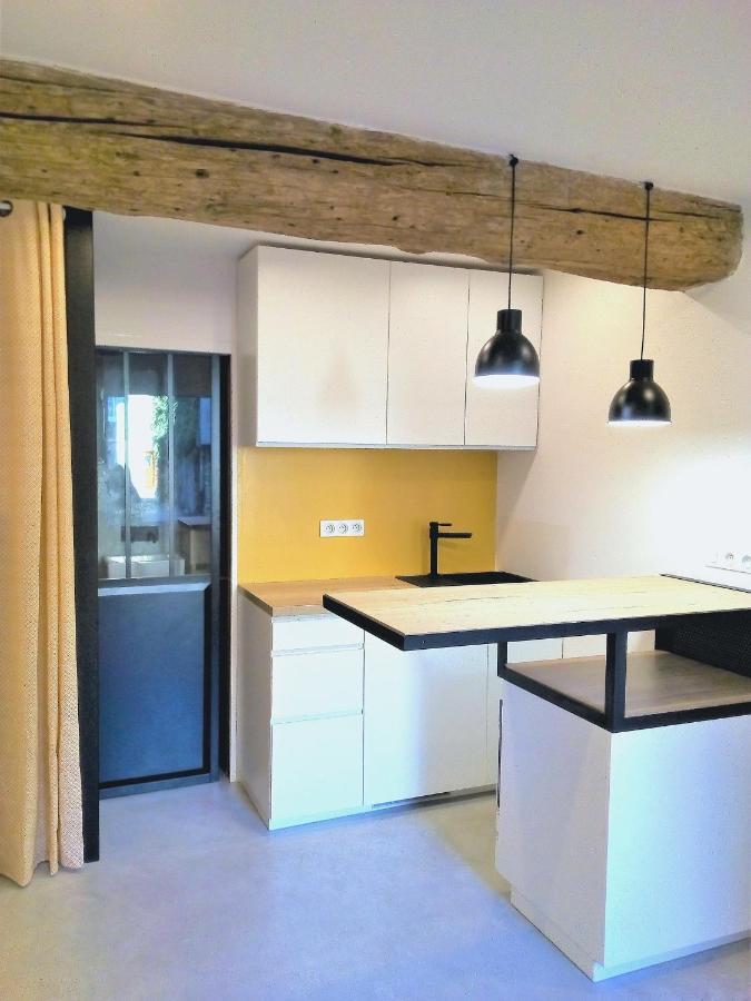 Le Petit Studio - 15 M2 - Centre Ville - Sorgue A 50 M Л'Иль-сюр-ла-Сорг Экстерьер фото